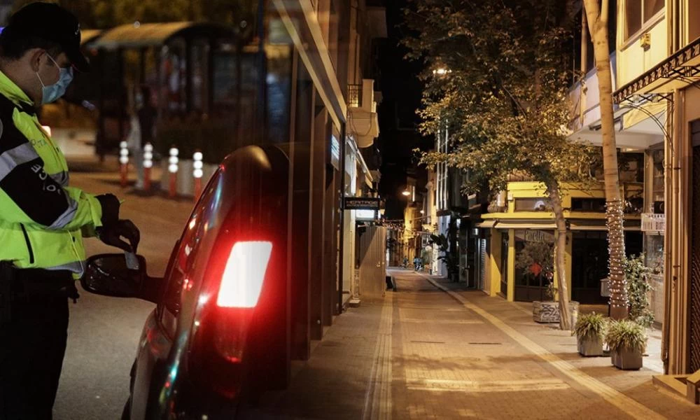 Lockdown έως τον Φεβρουάριο;